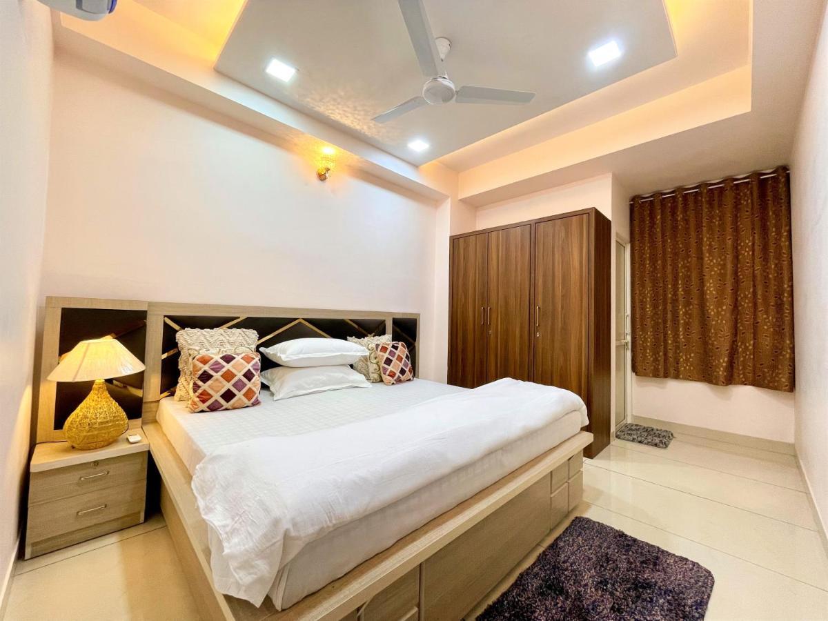 Airport Bliss Apartment+Balcony & Netflix + Prime Jaipur Exterior photo