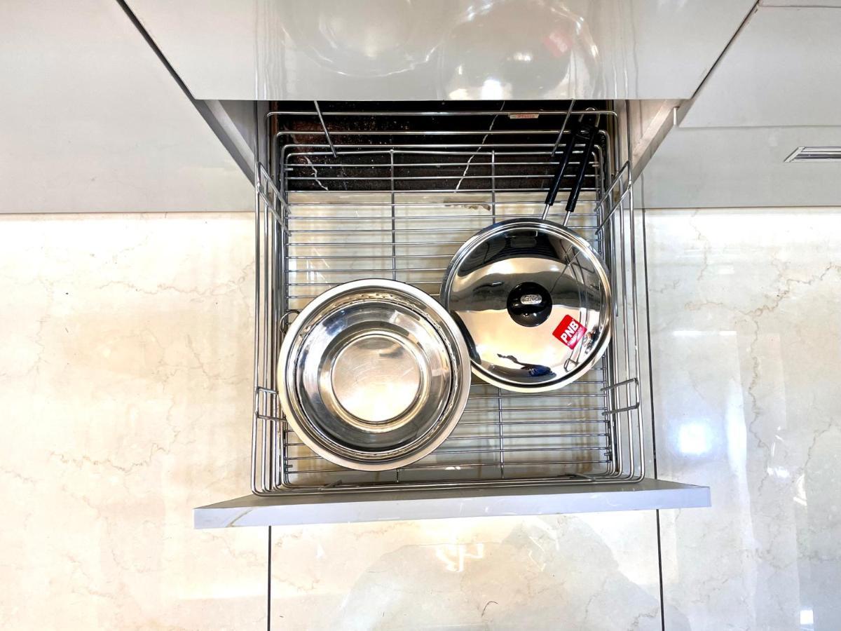 Airport Bliss Apartment+Balcony & Netflix + Prime Jaipur Exterior photo