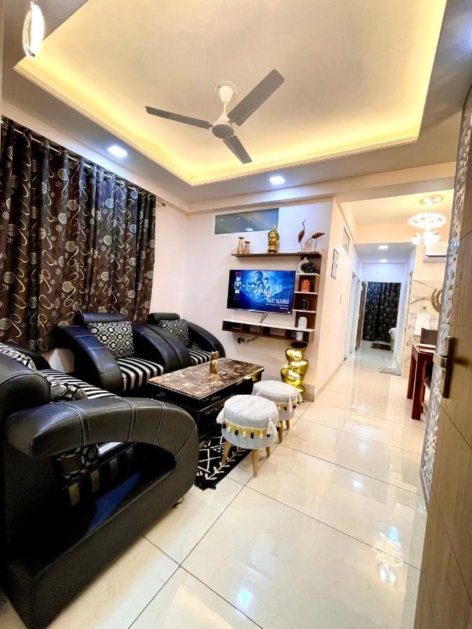 Airport Bliss Apartment+Balcony & Netflix + Prime Jaipur Exterior photo